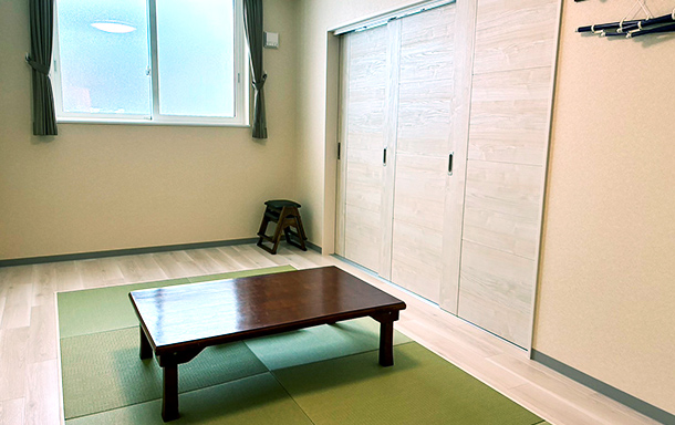 江別高砂の内観写真